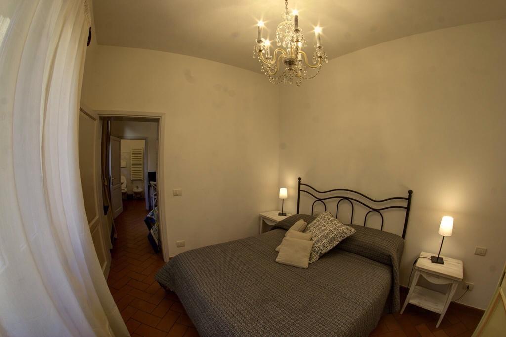 フィレンツェ コージー ハウス Bed & Breakfast 部屋 写真